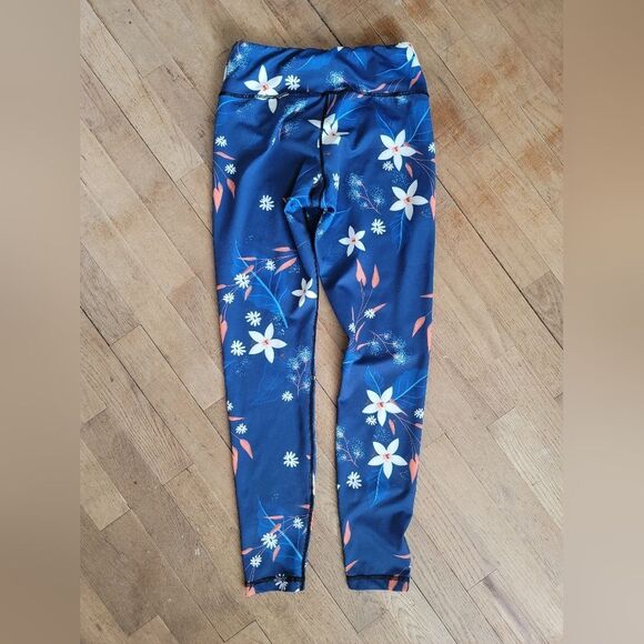 COMPRESSIONZ ,‎ Compression Leggings - Blue Flowers, Size Small - Picture 5 of 8